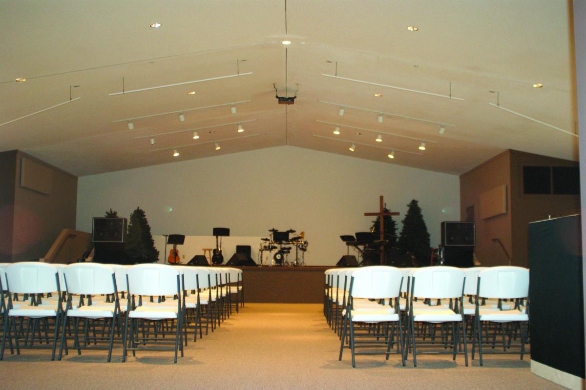 Daybreak Church, Owatonna Interior1