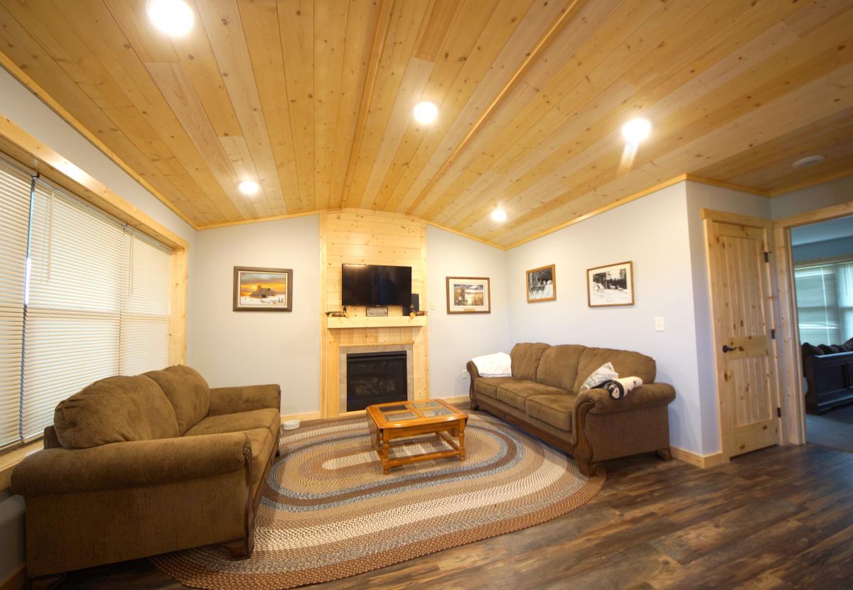 Country Cabin_5039