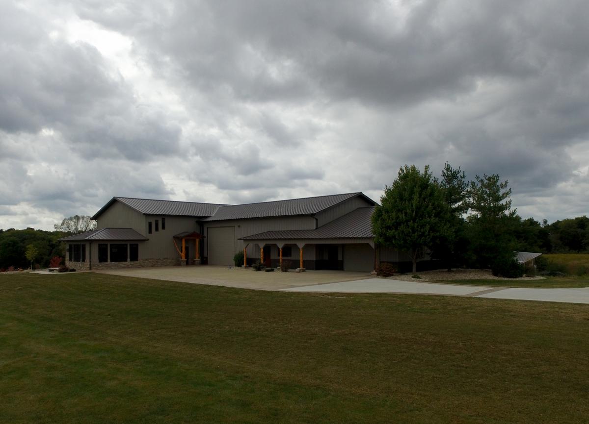 Rustic Shouse