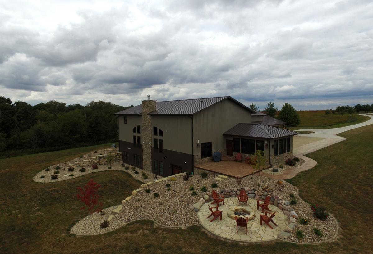 Rustic Shouse