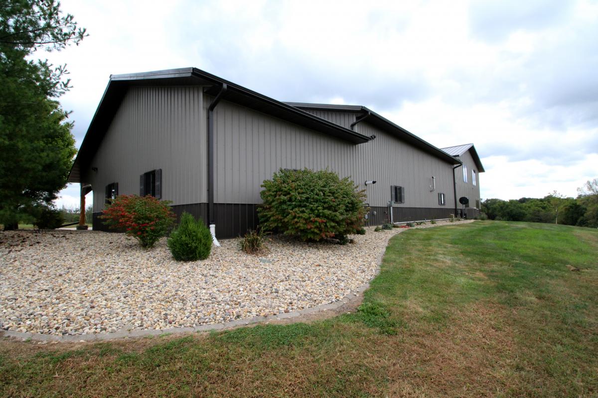 Rustic Shouse