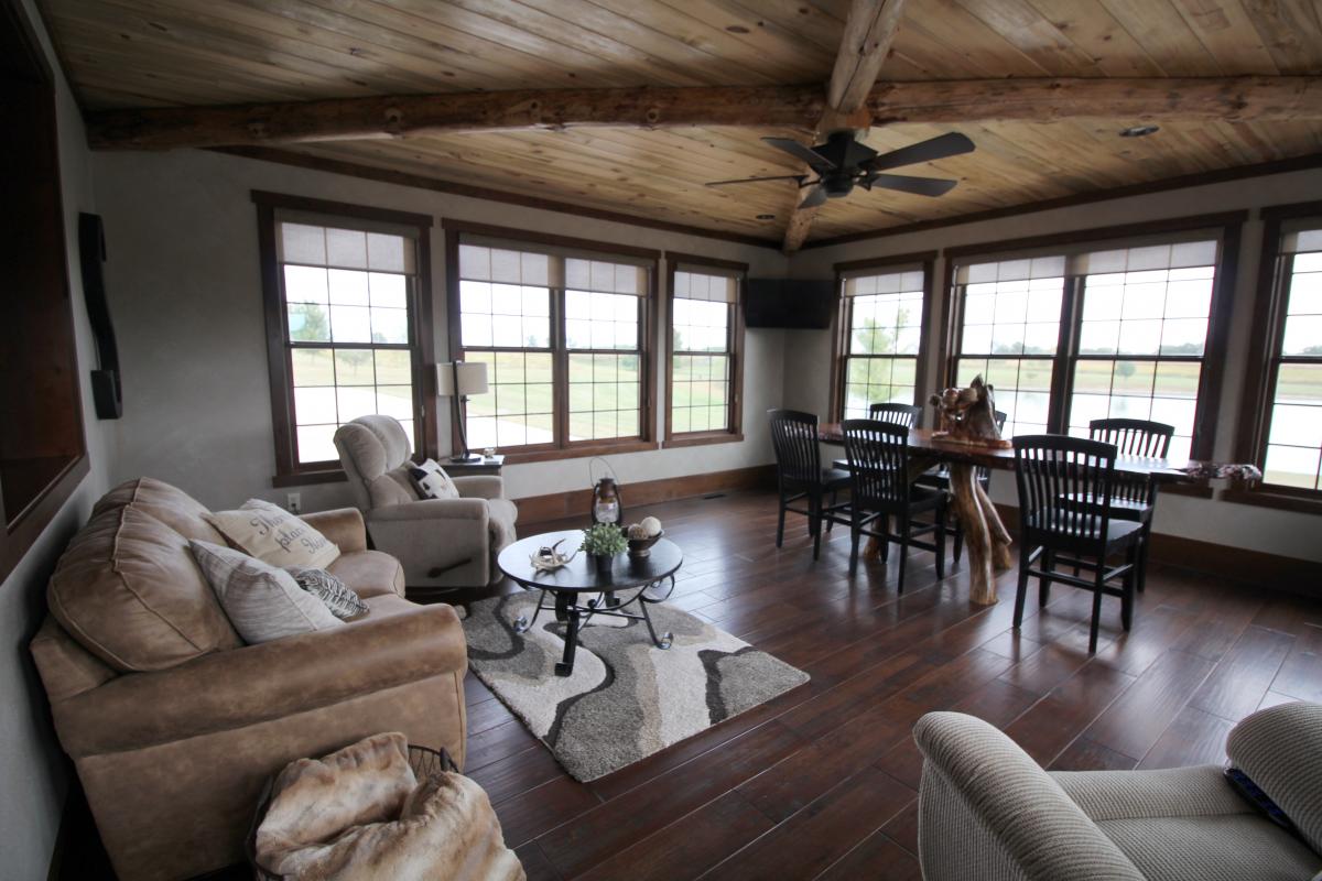 Rustic Shouse