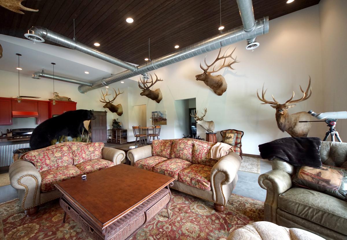 Hunter's Shouse